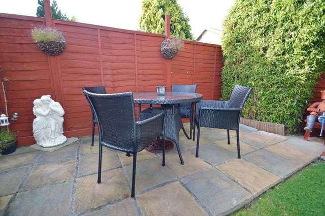  Image of 3 bedroom Detached house for sale in Ashton Close Clevedon BS21 at Ashton Close  Clevedon, BS21 7UT