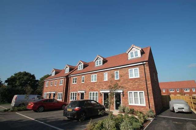  Image of 3 bedroom Terraced house to rent in Badger Road Thornbury Bristol BS35 at Badger Road Thornbury Bristol, BS35 1AD