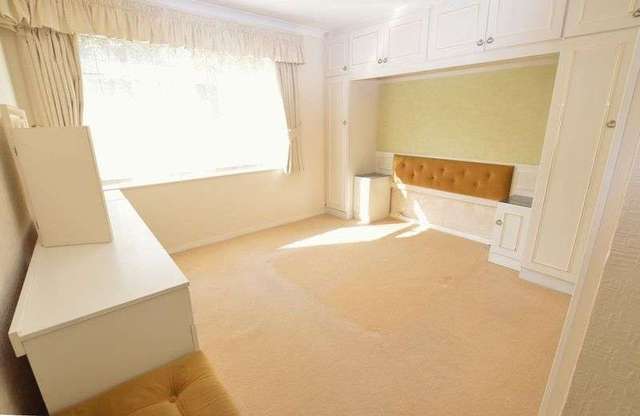  Image of 2 bedroom Flat for sale in Bantry Close Sheldon Birmingham B26 at Bantry Close Sheldon Birmingham, B26 3LR