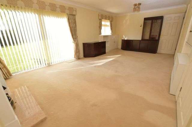  Image of 2 bedroom Flat for sale in Bantry Close Sheldon Birmingham B26 at Bantry Close Sheldon Birmingham, B26 3LR
