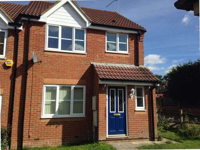 Image of 3 bedroom Terraced house to rent in Barber Close Maidenbower Crawley RH10 at Barber Close Maidenbower Crawley, RH10 7LU