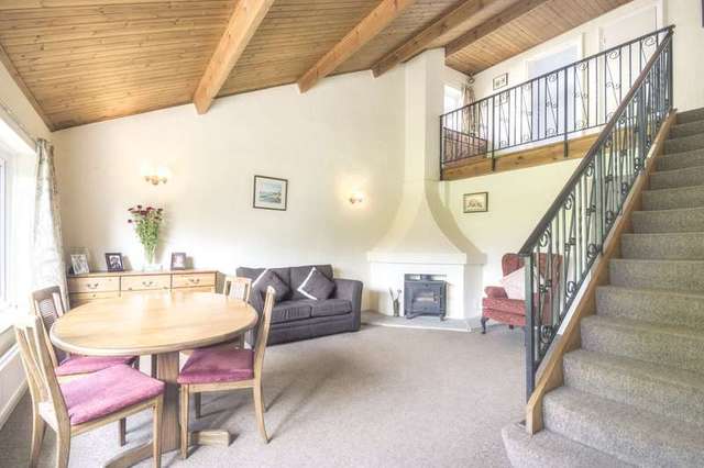  Image of 4 bedroom Detached house for sale in Barnham Road Barnham Bognor Regis PO22 at Barnham West Sussex Barnham, PO22 0EP