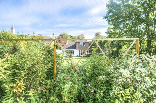  Image of 4 bedroom Detached house for sale in Barnham Road Barnham Bognor Regis PO22 at Barnham West Sussex Barnham, PO22 0EP