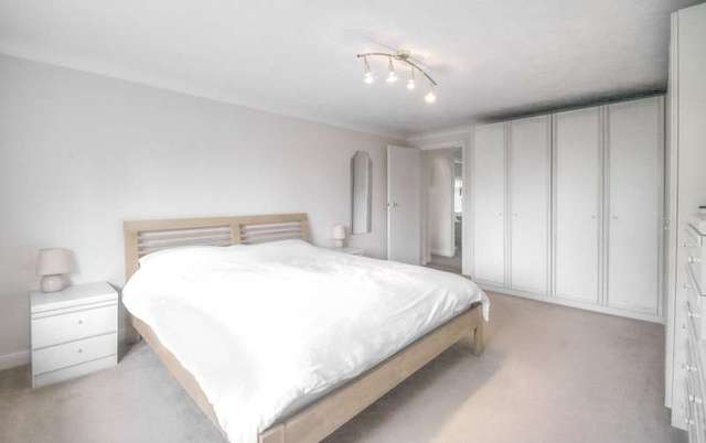  Image of 4 bedroom Detached house for sale in Barnham Road Barnham Bognor Regis PO22 at Barnham West Sussex Barnham, PO22 0EP