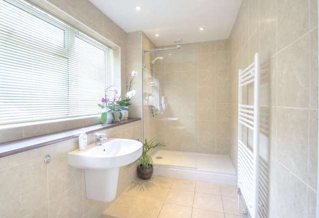  Image of 4 bedroom Detached house for sale in Barnham Road Barnham Bognor Regis PO22 at Barnham West Sussex Barnham, PO22 0EP