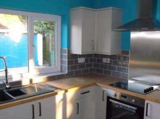  Image of Bungalow for sale in Kempshott Lane Basingstoke RG22 at Basingstoke Hampshire Kempshott, RG22 5NB