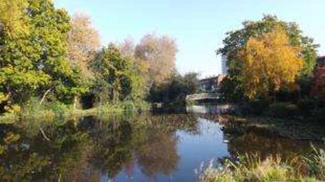  Image of 4 bedroom Terraced house for sale in Baxendale London N20 at Whetstone  Whetstone, N20 0EG