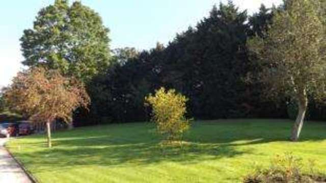  Image of 4 bedroom Terraced house for sale in Baxendale London N20 at Whetstone  Whetstone, N20 0EG