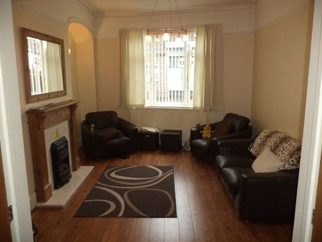  Image of 3 bedroom Terraced house to rent in Beancroft Road Castleford WF10 at Beancroft Road  Castleford, WF10 5BW