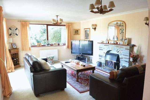  Image of 4 bedroom Detached house for sale in Berrycoombe Hill Bodmin PL31 at Berrycoombe Hill  Bodmin, PL31 2PW