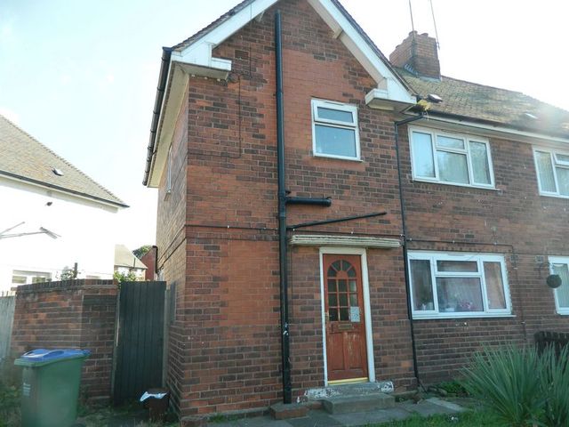  Image of 3 bedroom Semi-Detached house for sale in Bilston Road Darlaston Wednesbury WS10 at Bilston Road  Wednesbury, WS10 7JB
