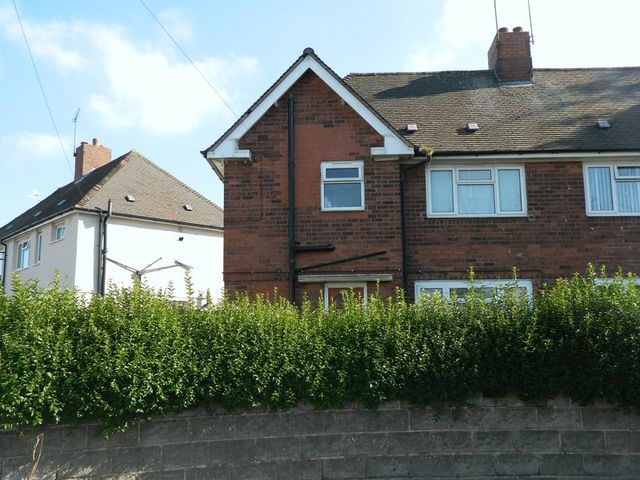  Image of 3 bedroom Semi-Detached house for sale in Bilston Road Darlaston Wednesbury WS10 at Bilston Road  Wednesbury, WS10 7JB