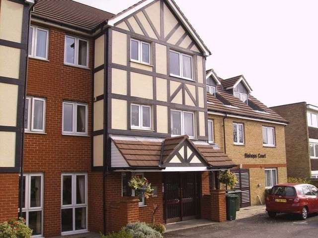  Image of 1 bedroom Retirement Property for sale in Watford Road Wembley HA0 at 152 Watford Road  Wembley, HA0 3FE