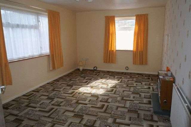  Image of 2 bedroom Detached house for sale in Boston Road Horncastle LN9 at Boston Road  HORNCASTLE, LN9 6HU