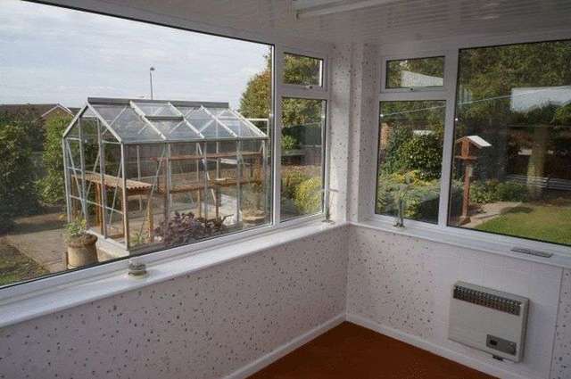  Image of 2 bedroom Detached house for sale in Boston Road Horncastle LN9 at Boston Road  HORNCASTLE, LN9 6HU