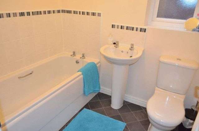  Image of 3 bedroom Detached house to rent in Brambling Way Scunthorpe DN16 at Brambling Way Scunthorpe Scunthorpe, DN16 3FA