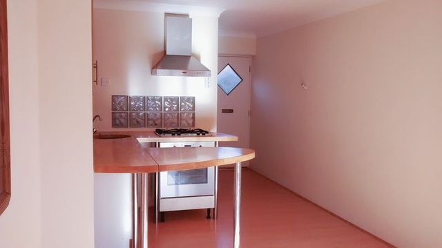  Image of 1 bedroom Flat to rent in Branson Court Plympton Plymouth PL7 at Branson Court  Plymouth, PL7 2WU