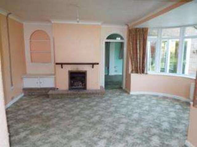  Image of 4 bedroom Detached house for sale in Beaumont Avenue Bridport DT6 at Bridport Dorset Bridport, DT6 3AU