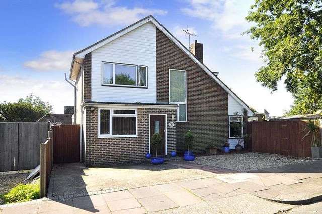  Image of 4 bedroom Detached house for sale in Broadview Gardens Worthing BN13 at Broadview Gardens  Worthing, BN13 3DZ