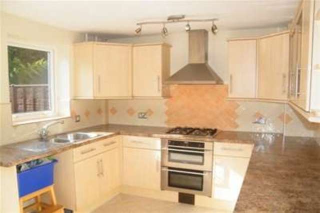  Image of 2 bedroom Terraced house to rent in Bulrush Close St. Mellons Cardiff CF3 at Cardiff, CF3 0AZ
