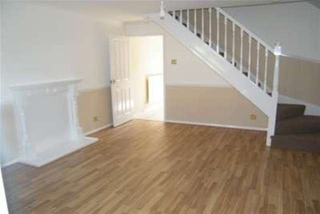  Image of 2 bedroom Terraced house to rent in Bulrush Close St. Mellons Cardiff CF3 at Cardiff, CF3 0AZ