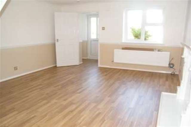  Image of 2 bedroom Terraced house to rent in Bulrush Close St. Mellons Cardiff CF3 at Cardiff, CF3 0AZ