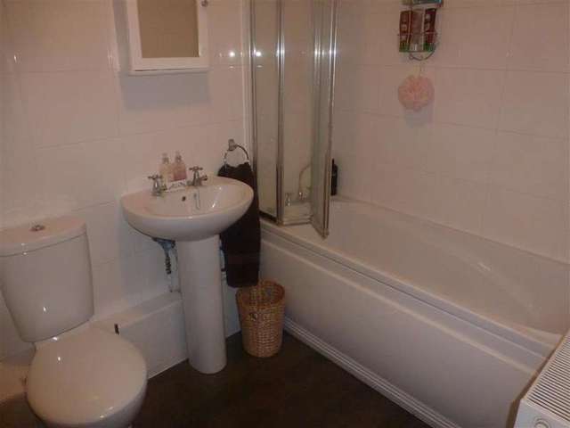  Image of 1 bedroom End of Terrace for sale in Burgate Close Crayford Dartford DA1 at Dartford Kent Dartford, DA1 4ST