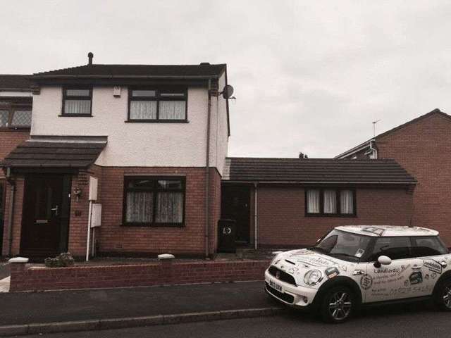  Image of 3 bedroom Semi-Detached house for sale in Cadogan Road Dosthill Tamworth B77 at Cadogan Road Dosthill Tamworth, B77 1PQ