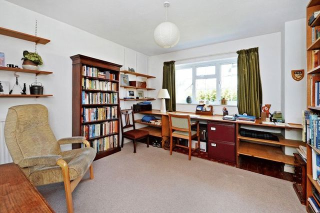  Image of 3 bedroom Terraced house for sale in Cairns Road Westbury Park Bristol BS6 at Cairns Road Redland Bristol, BS6 7TJ