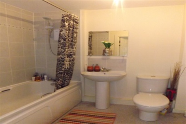  Image of 2 bedroom Flat to rent in Cambuslang Road Cambuslang Glasgow G72 at Cambuslang South Lanarkshire South Lanarkshire, G72 7PW