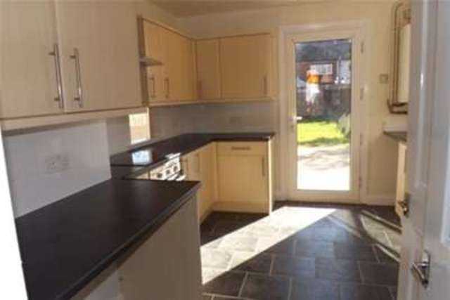  Image of 3 bedroom Detached house to rent in Cample Lane South Ockendon RM15 at South Ockendon, RM15 5RA