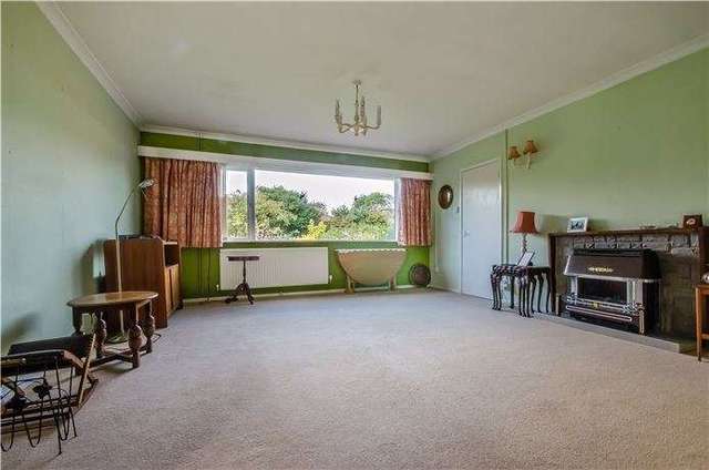  Image of 4 bedroom Detached house for sale in Cantelupe Road Haslingfield Cambridge CB23 at Haslingfield, CB23 1LU