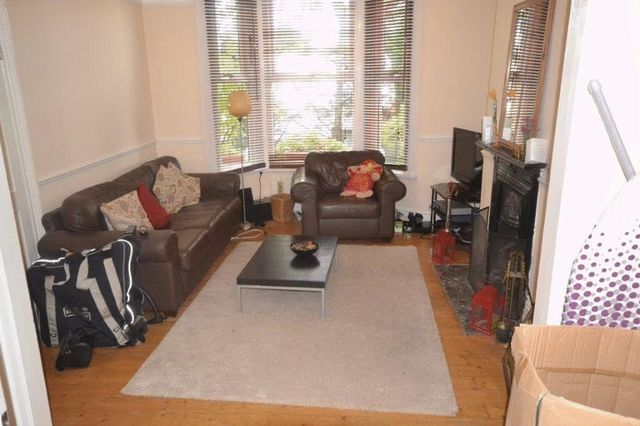  Image of 3 bedroom Terraced house to rent in Capel Road London E7 at Capel Road  London, E7 0JT