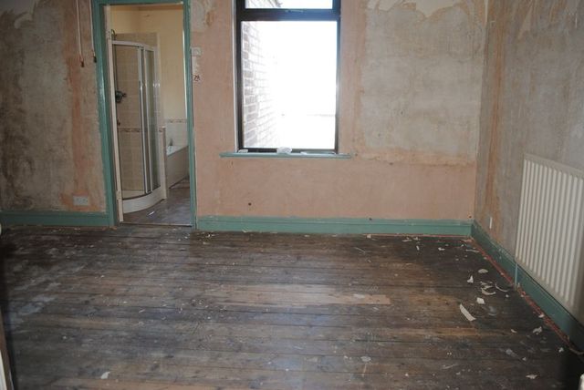  Image of 2 bedroom Terraced house for sale in Carlisle Street Gainsborough DN21 at Carlisle Street  Gainsborough, DN21 2HZ