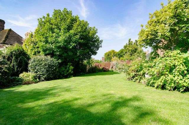  Image of 4 bedroom Detached house for sale in Carter Grove Hereford HR1 at Carter Grove  Hereford, HR1 1NT