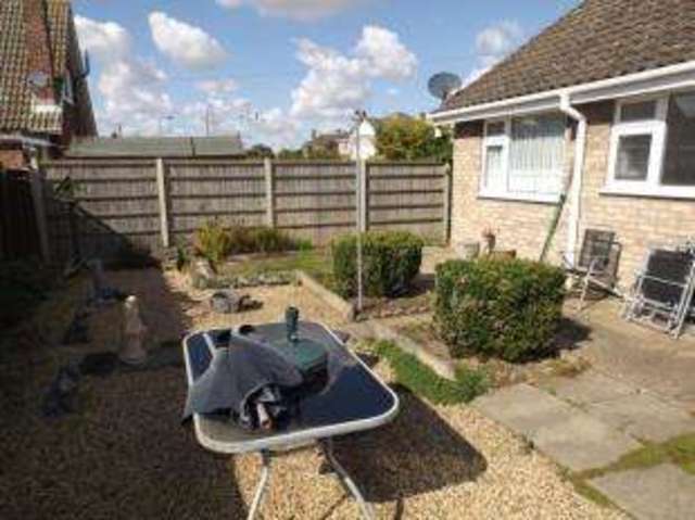  Image of 2 bedroom Bungalow for sale in Causeway Wyberton Boston PE21 at Boston Lincolnshire Wyberton, PE21 7BS