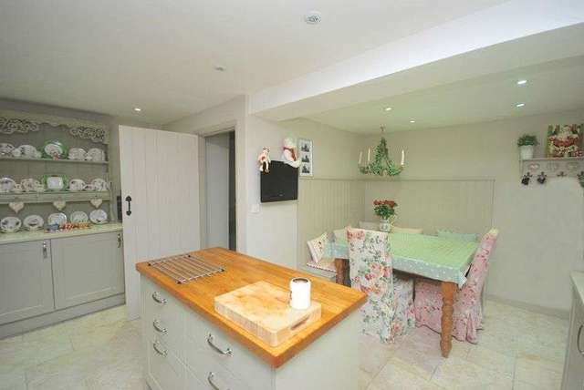  Image of 3 bedroom Detached house for sale in Station Road Castle Cary BA7 at Station Road Castle Cary Castle Cary, BA7 7BX