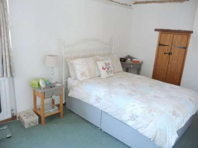  Image of 2 bedroom Detached house to rent in Chapel Street Wellesbourne Warwick CV35 at Chapel Street  Wellesbourne, CV35 9QU