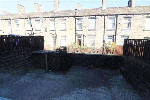  Image of 3 bedroom Terraced house for sale in Charlesworth Terrace Pellon Halifax HX2 at Warley Town, HX2 0EW
