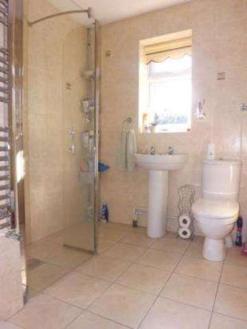  Image of 3 bedroom Bungalow for sale in Duffield Road Great Baddow Chelmsford CM2 at Chelmsford Essex Great Baddow, CM2 9RY
