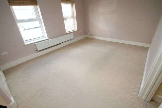  Image of 2 bedroom Flat to rent in British Road Bedminster Bristol BS3 at British Road Bedminster Bristol, BS3 3BY