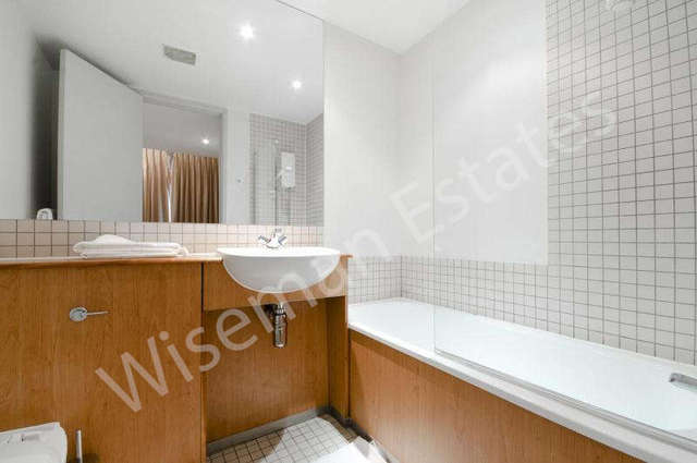  Image of 1 bedroom Apartment to rent in City Road London EC1V at City Road  London, EC1V 2PQ