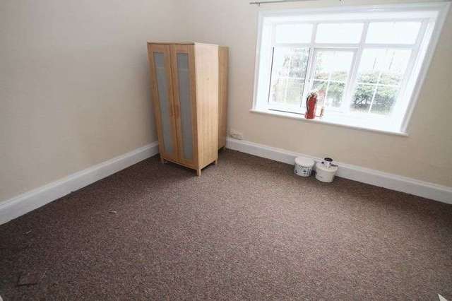  Image of 1 bedroom Flat to rent in Claremont Street Easton Bristol BS5 at Claremont Street Easton Bristol, BS5 0UL