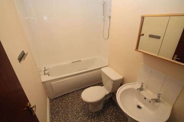  Image of 1 bedroom Flat to rent in Claremont Street Easton Bristol BS5 at Claremont Street Easton Bristol, BS5 0UL