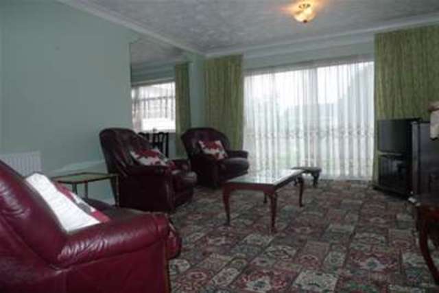  Image of 3 bedroom Semi-Detached house to rent in Clifford Bridge Road Binley Coventry CV3 at Coventry, CV3 2DW
