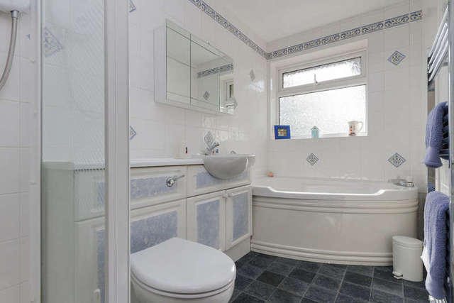  Image of 4 bedroom Detached house for sale in Common Lane Lach Dennis Northwich CW9 at Lach Dennis Lach Dennis Cheshire, CW9 7TB
