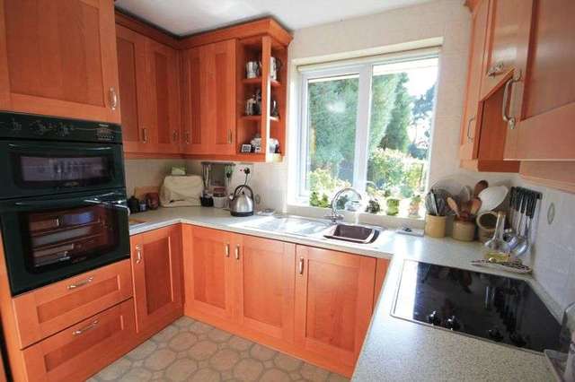  Image of 3 bedroom Detached house for sale in Common Road Kensworth Dunstable LU6 at Common Road Kensworth Dunstable, LU6 2PW