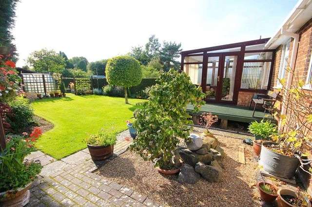  Image of 3 bedroom Detached house for sale in Common Road Kensworth Dunstable LU6 at Common Road Kensworth Dunstable, LU6 2PW