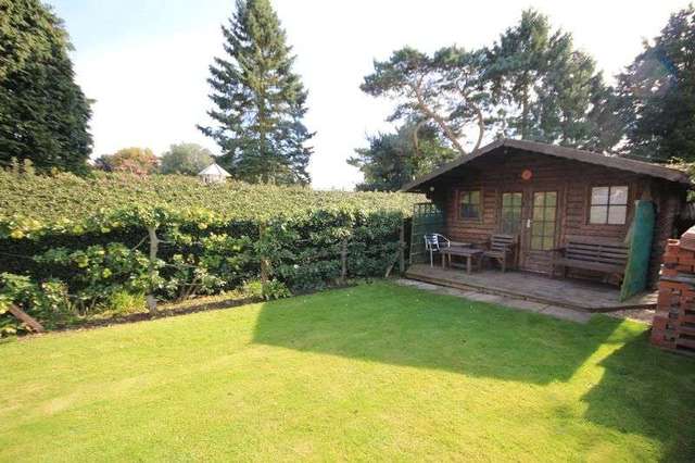  Image of 3 bedroom Detached house for sale in Common Road Kensworth Dunstable LU6 at Common Road Kensworth Dunstable, LU6 2PW
