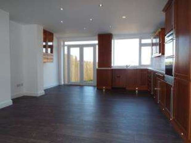  Image of 3 bedroom Terraced house for sale in Common Road Newton-Le-Willows WA12 at Newton-Le-Willows Merseyside Earlestown, WA12 9HZ